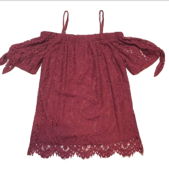 No Boundaries Red Off the Shoulder Lace Top XS - Picture 2 of 8